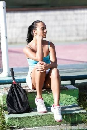 Close ups of sporty European solo babe Ana Rose masturbating outdoors on galpictures.com