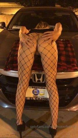 Calihotwife - Whore Sucking Dick in Parking Lot on galpictures.com