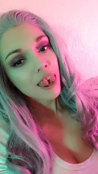 Octokuro split tongue playing 720x1280 xxx onlyfans porn video on galpictures.com