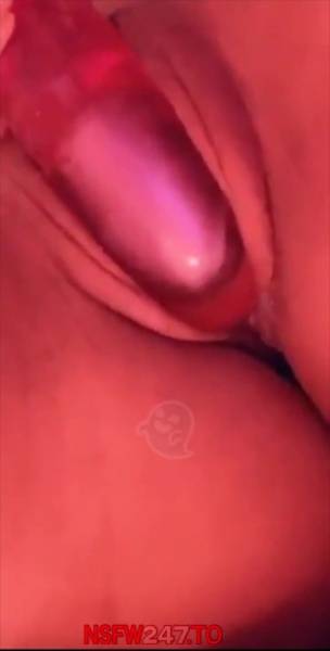 Alva Jay close up view dildo masturbating snapchat premium xxx porn videos on galpictures.com