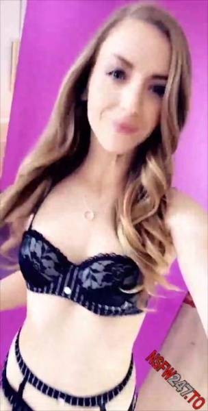 Karla Kush sexy outfit tease snapchat premium xxx porn videos on galpictures.com