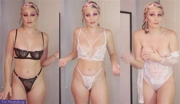 Holly Wolf Nude Lingerie Try On Haul Video on galpictures.com
