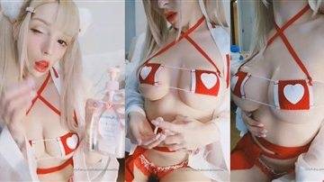 Katyuska Moonfox Onlyfans Lotion Nude Video Leaked on galpictures.com