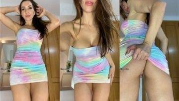 Neiva Mara Youtuber Teasing Dancing Nude Video on www.galpictures.com