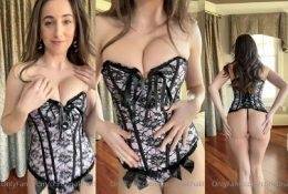 Christina Khalil Sexy Black And Pink Corset Video Leaked on galpictures.com