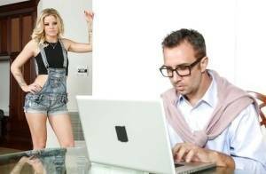 Cute blonde teen Jessa Rhodes is forced to suck dick by older man on galpictures.com