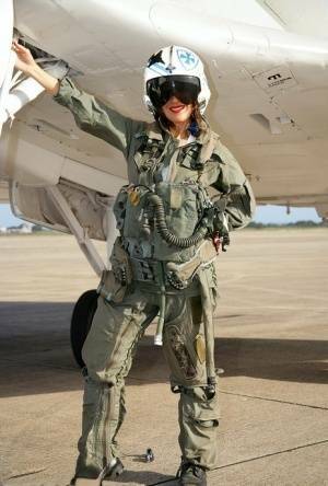 Sizzling mature babe Roni strips from military air force uniform on galpictures.com