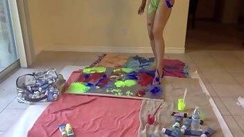 Isis Love painting naked - OnlyFans free porn on galpictures.com