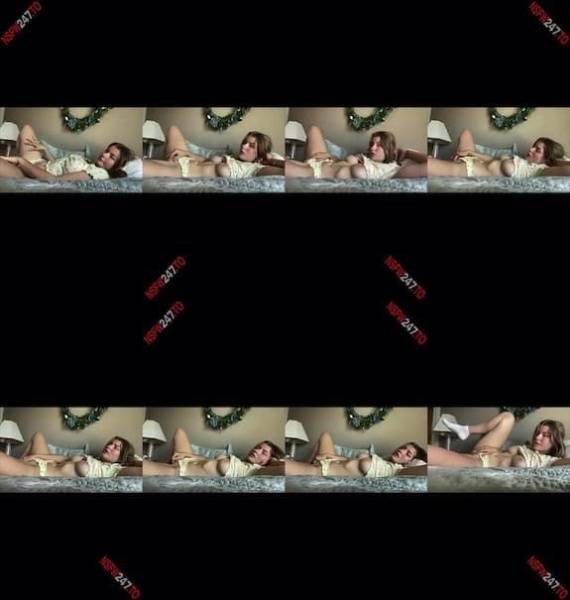 Mia Melano cumming on bed snapchat premium 2020/06/28 on galpictures.com