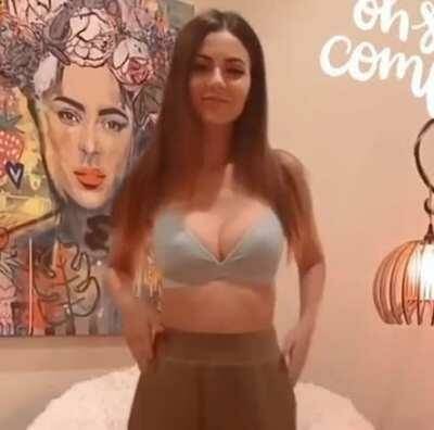 Nude Tiktok Leaked I want to cum on Emily Ratajkowski 19s ass in those leggings then shove my face all up in there on galpictures.com