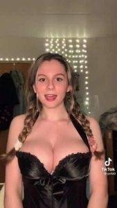 Leaked Tiktok Porn Older corset video Mega on galpictures.com