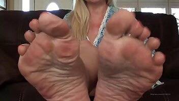 Violetbliss Feet ad small cock humiliation Violet will humiliate xxx onlyfans porn on galpictures.com