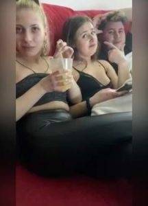 Spanish teens partying on periscope - Spain on galpictures.com