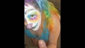 Fast Clown Licking on galpictures.com