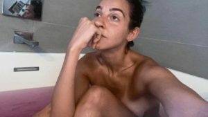Gabbie Hanna Nude In Bath Mega - county Bath on galpictures.com