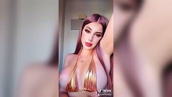 Centolain onlyfans weired voyeur porn videos leaked on galpictures.com