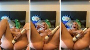 Kristen Kindle Nude Hitachi Masturbating Video Leaked on galpictures.com