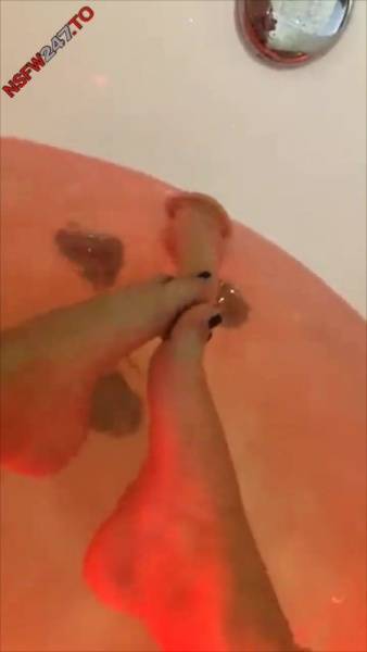 Dulce Maria foot licking fetish snapchat premium xxx porn videos on galpictures.com