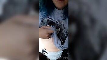 Msalicefury little t shirt lift onlyfans leaked video on galpictures.com