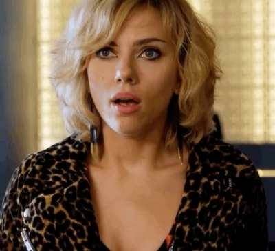Scarlett Johansson wasn?t expecting you to be so big? on galpictures.com
