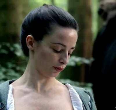 I wanna drink all of Laura Donnelly's delicious titty milk on galpictures.com