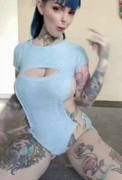 Riae Onlyfans on galpictures.com
