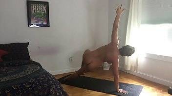 Denise foxxx naked yoga muscular women all natural muscle worship porn video manyvids on galpictures.com
