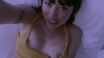 Alex bishop facetiming your kinky girlfriend premium free manyvids porn videos on galpictures.com