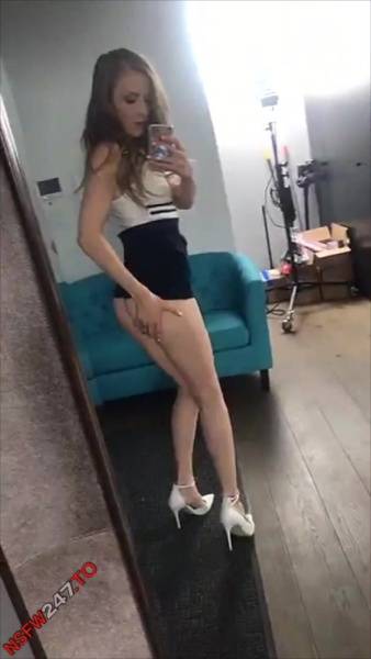 Karla Kush no bra & panties quick tease snapchat premium xxx porn videos on galpictures.com