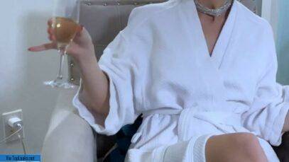 Amanda Cerny Chain Bikini Voyeur OnlyFans Video Leaked nude on galpictures.com