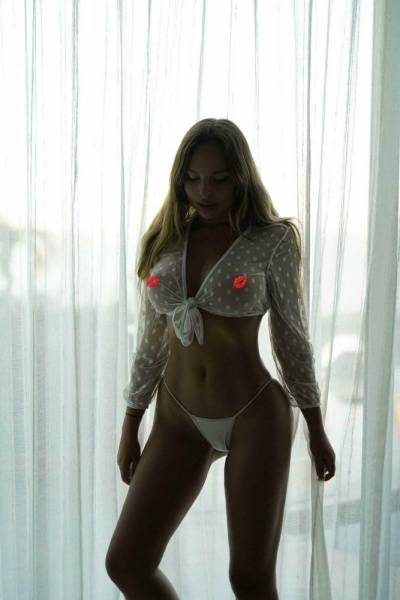 Veronica Bielik Nude Nipple Shirt Onlyfans Video Leaked on galpictures.com