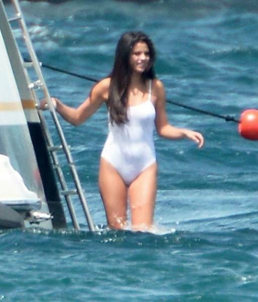 Selena Gomez See-Through One-Piece Set Leaked - Usa on www.galpictures.com
