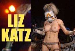 Liz Katz Nude Topless Psycho Cosplay on galpictures.com