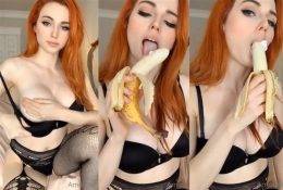OnlyFans Amouranth Sucking Banana Video on galpictures.com
