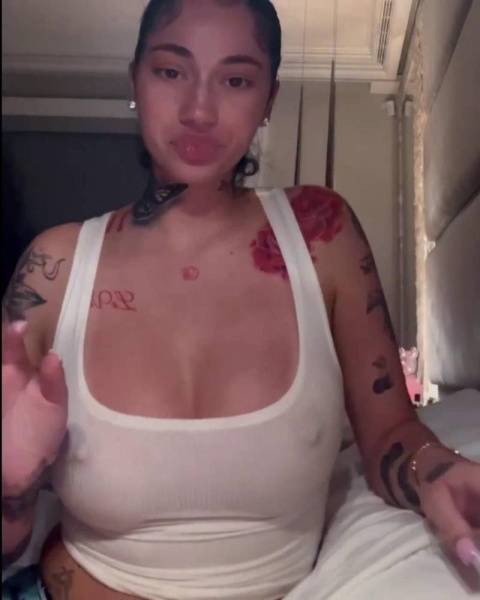 Bhad Bhabie Sexy Nipple Pokies Top Snapchat Video Leaked - Usa on galpictures.com