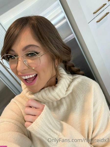 Riley Reid OnlyFans Photos #1 on galpictures.com
