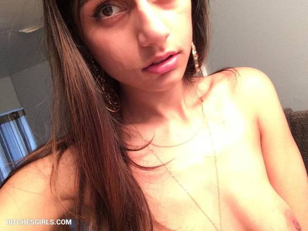 Mia Khalifa Nude Celeb - Mia Twitch Leaked Naked Pics on galpictures.com